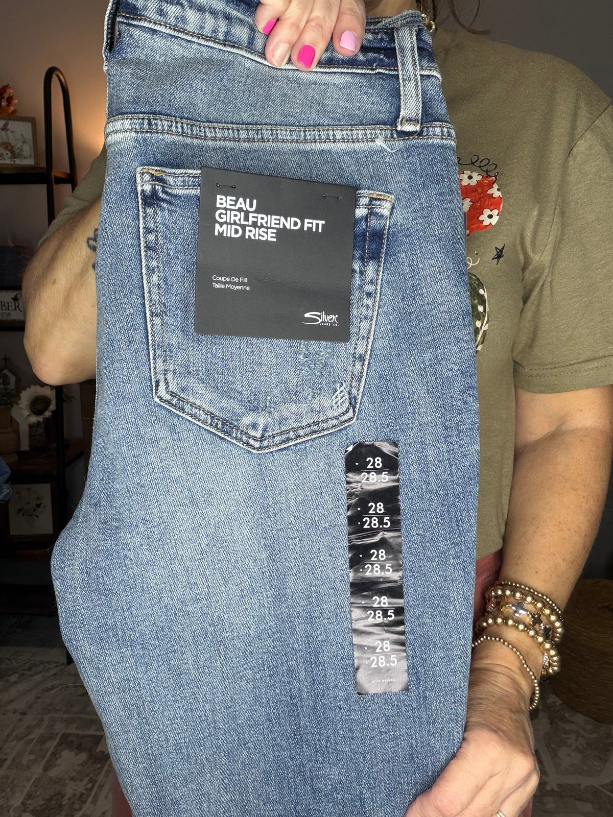 Silver Jeans Co. Beau Girlfriend Fit Mid Rise Jeans